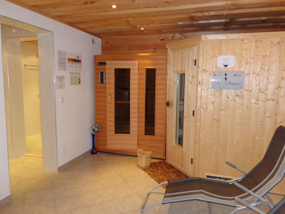 Haus Helga Hotel Ункен Екстериор снимка