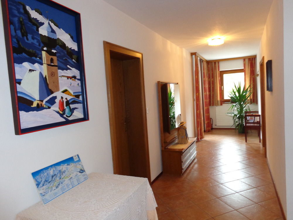 Haus Helga Hotel Ункен Екстериор снимка