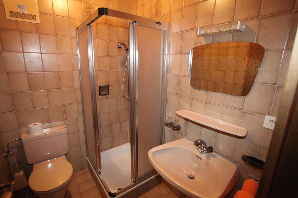 Haus Helga Hotel Ункен Стая снимка